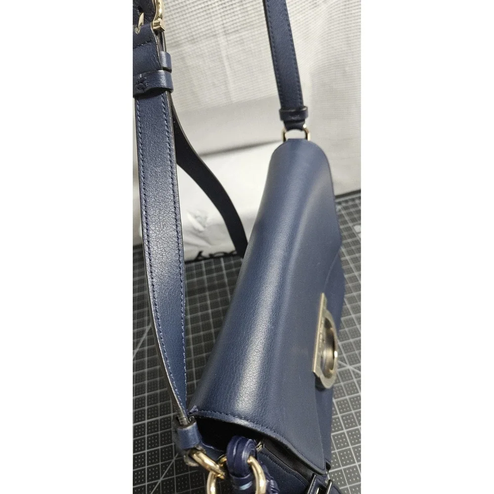 Salvatore Ferragamo Gancini‎ shoulder bag blue leather AU-21/6977